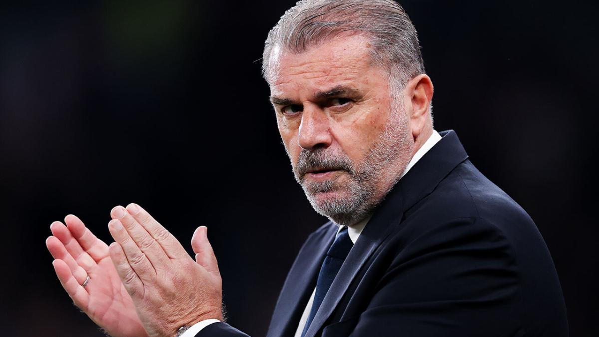 Ange Postecoglu applauds the Tottenham fans after a game